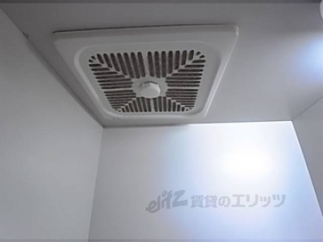 キッチン　換気扇　換気扇の写真です