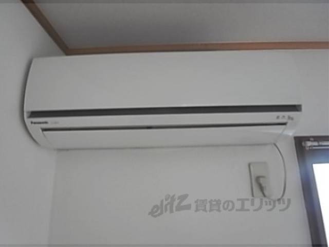 エアコン　エアコンの写真です