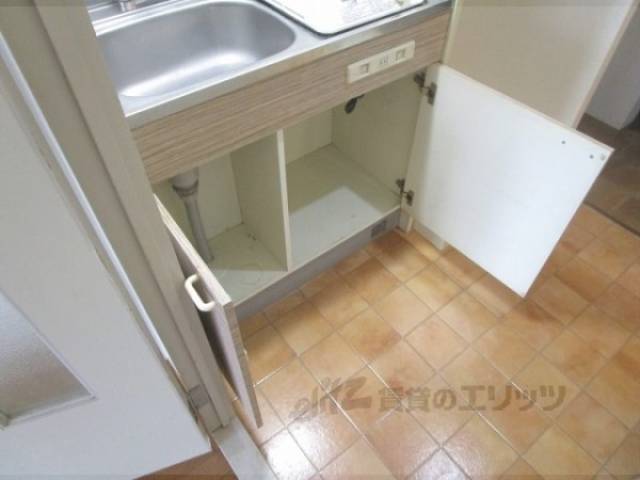 キッチン　下収納