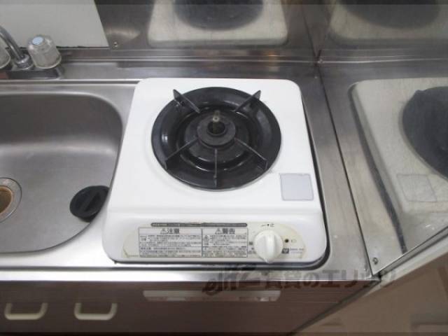 キッチン　コンロ