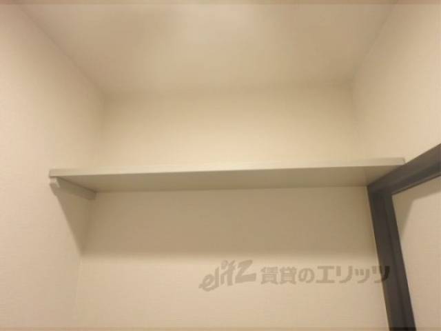 トイレ棚