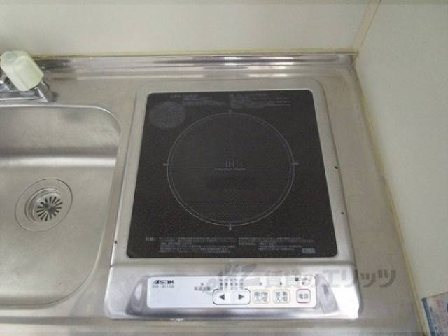 キッチン　コンロ