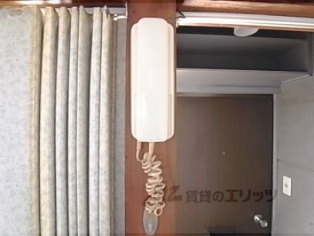 ドアホン　来客時に便利です