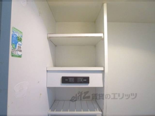 キッチン　上収納