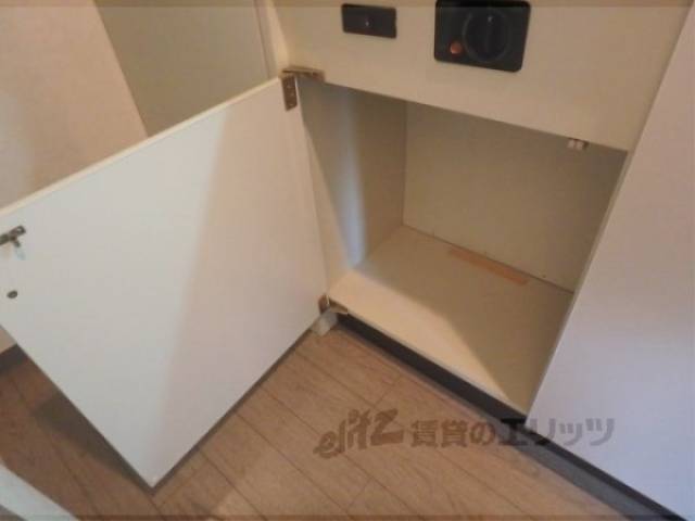 キッチン　収納