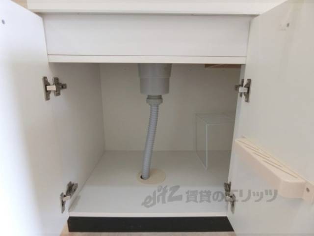 キッチン　収納