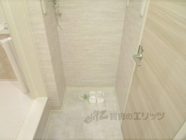 収納　上にも収納はあります。