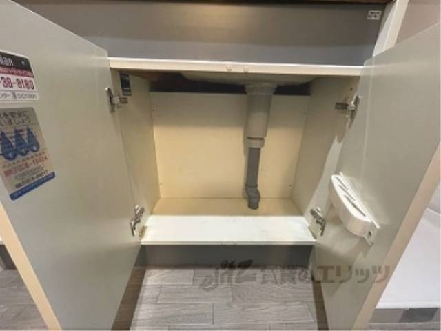 キッチン　下部収納
