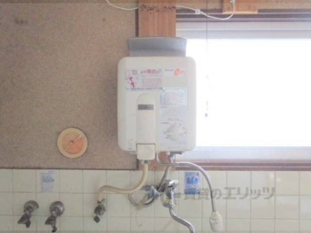 キッチン 給湯機
