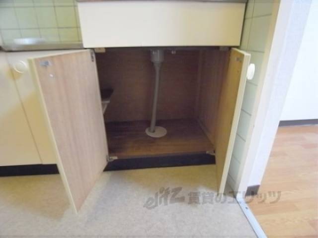 キッチン　下部収納です