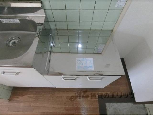 キッチン　コンロ置場