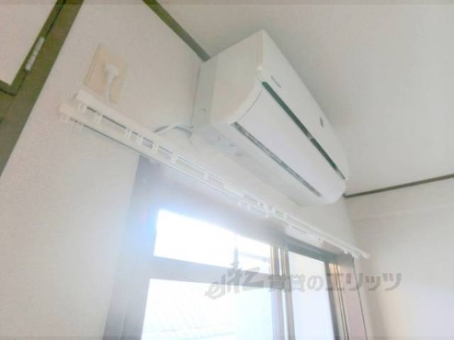 カーテンレール