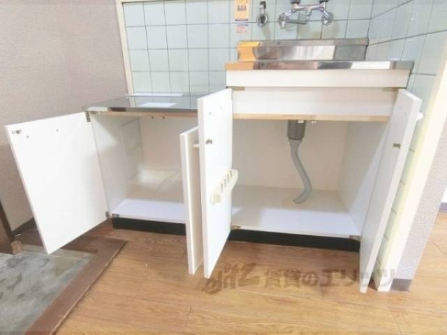 キッチン　下部収納