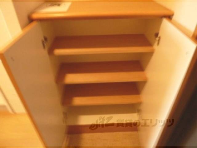 下駄箱　日当たり良好・
