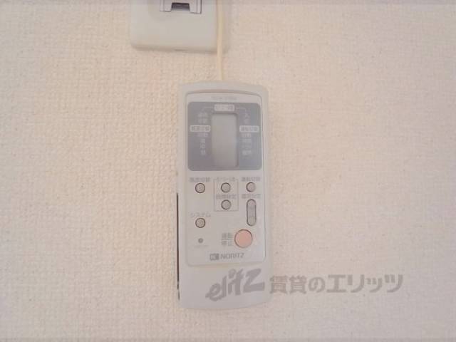 エアコンリモコン