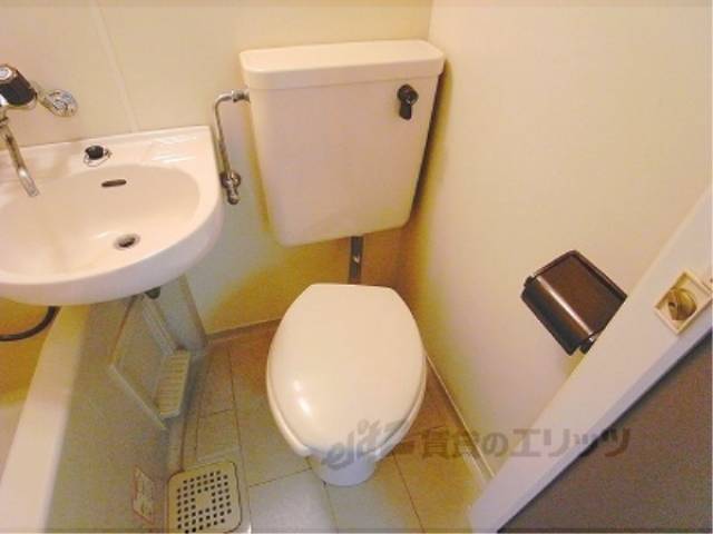 ユニットバス　トイレ