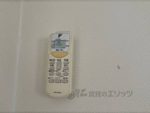 エアコンリモコン