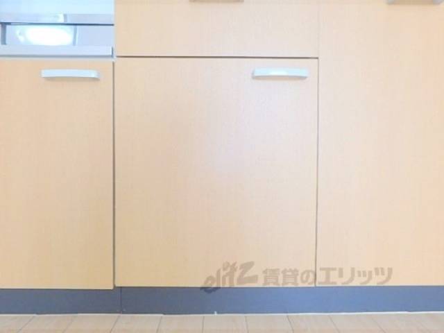 キッチン　収納