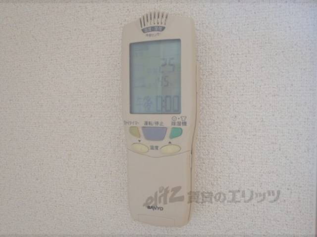 エアコンリモコン