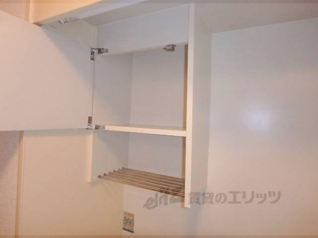 キッチン　収納