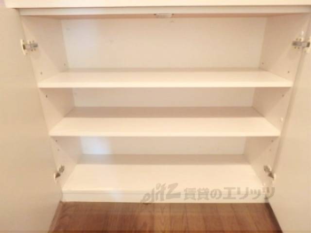 下駄箱　沢山靴収納できます