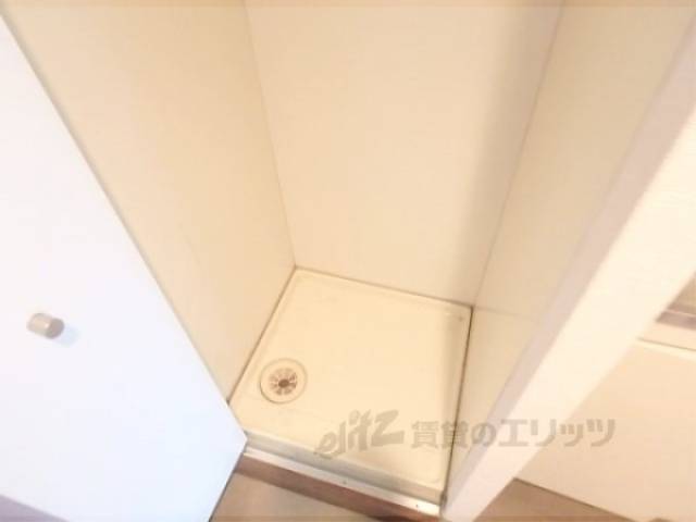 洗濯機置場　室内にあるのが魅力的です