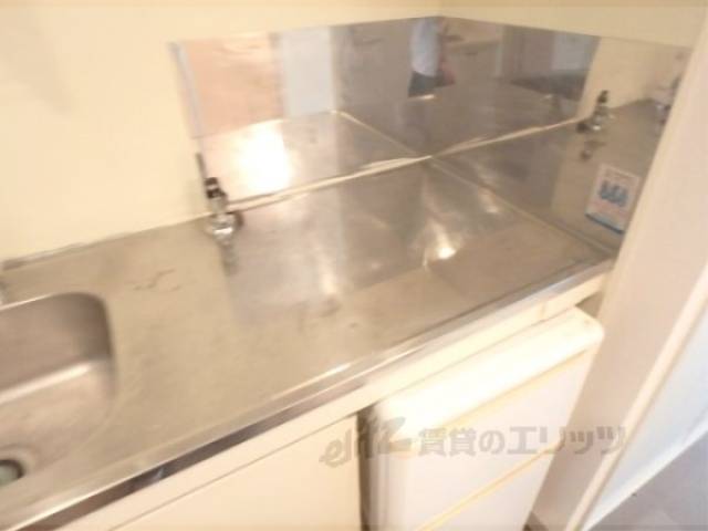 キッチン　コンロ置場