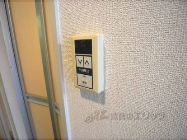 給湯器リモコン　給湯設備