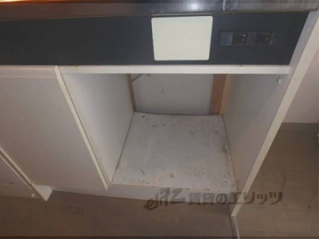 冷蔵庫置場