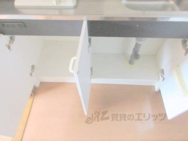 キッチン　収納