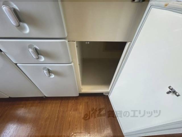 キッチン 下部収納