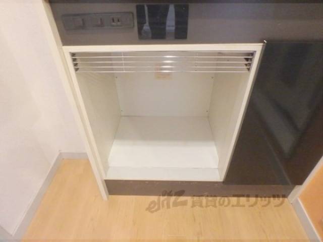 キッチン　下部収納
