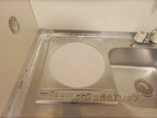 キッチン　コンロ