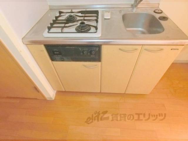 キッチン　下部収納