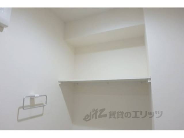 トイレ　トイレ上棚　トイレ上棚