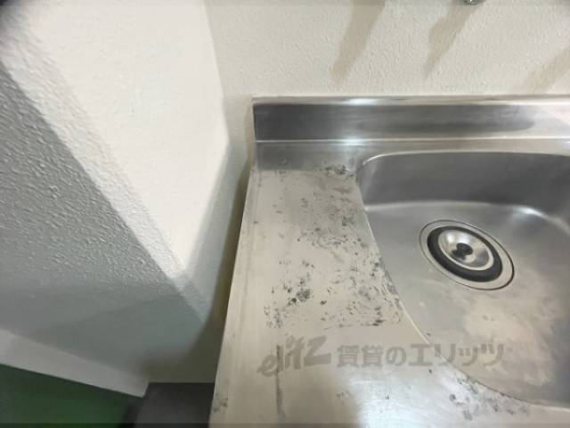 キッチン　コンロ置き場
