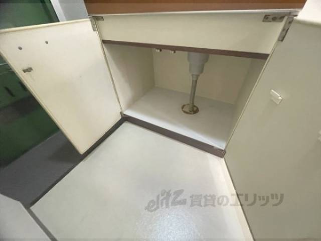 キッチン　下部収納