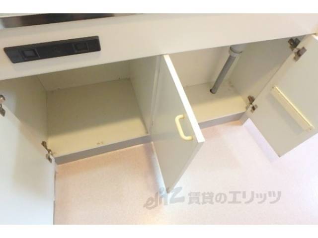キッチン　収納