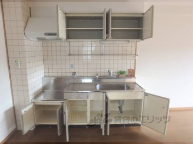 キッチン　キッチン下部収納