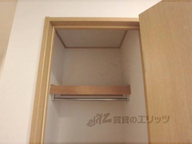 収納　廊下収納