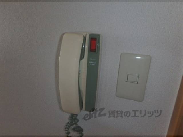 インターホン