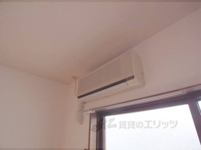 エアコン　エアコン