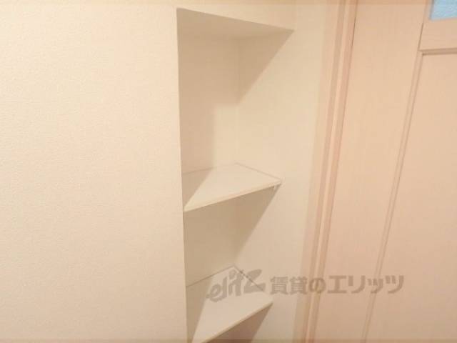 トイレ　収納
