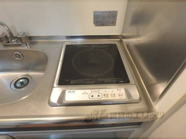 キッチン　コンロ