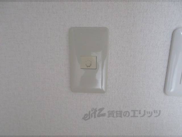 固定電話挿込口