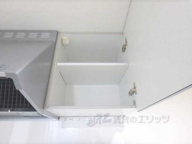 キッチン　収納