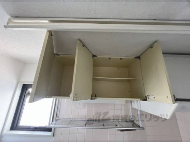 キッチン　収納