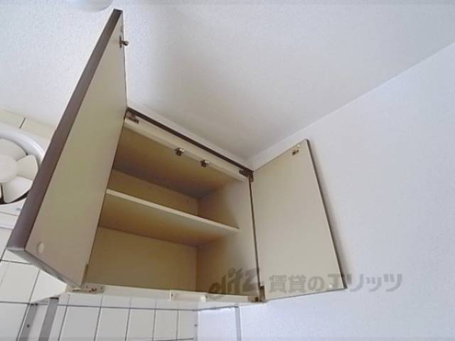 収納　キッチン
