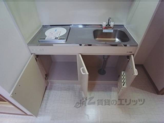 キッチン 収納
