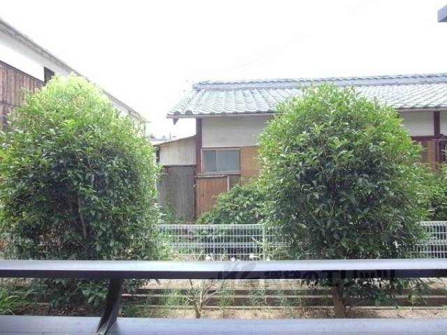 眺望　閑静な住宅街です